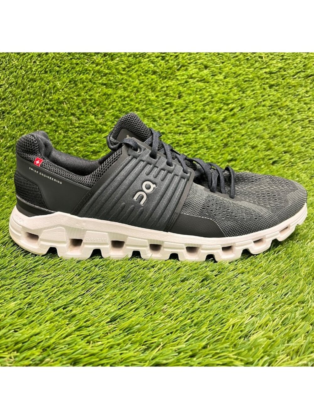 On Cloudswift Mens Size 11.5 Black White Athletic Running Walking Shoes Sneakers
